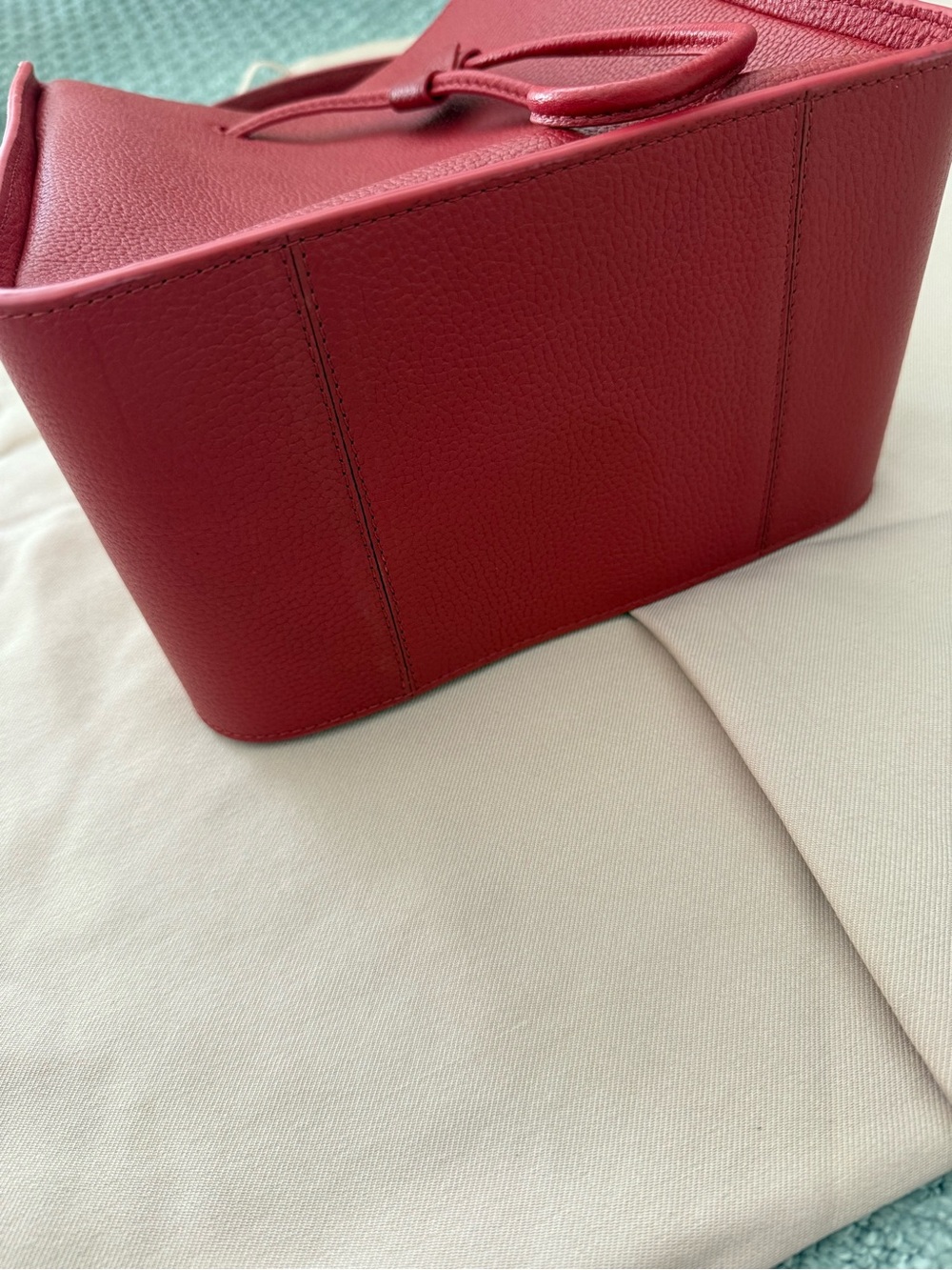 3.1 Phillip Lim Red Pebbled Drawstring Shoulder Bag - Picture 2 of 9